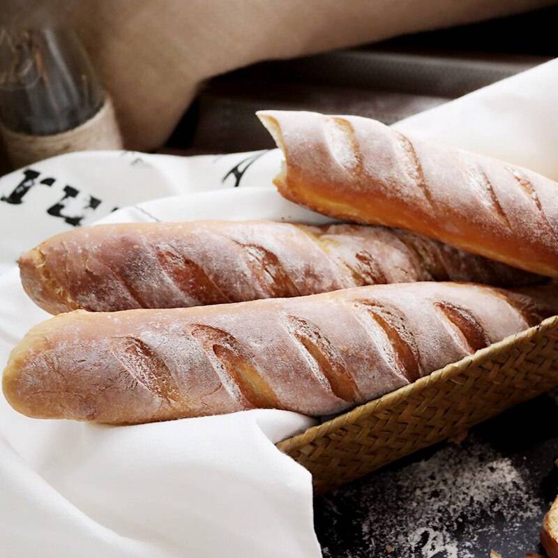 Plaque à baguettes en acier antiadhésif — Pâtisserie Plaque à baguettes en acier antiadhésif — Pâtisserie
