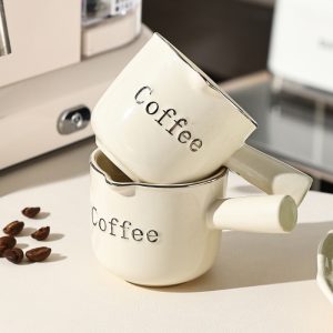 Tasse à expresso graduée en céramique