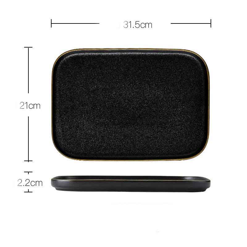 Assiette en porcelaine noire mate, huit formats — Art de la table Assiette en porcelaine noire mate, huit formats — Art de la table