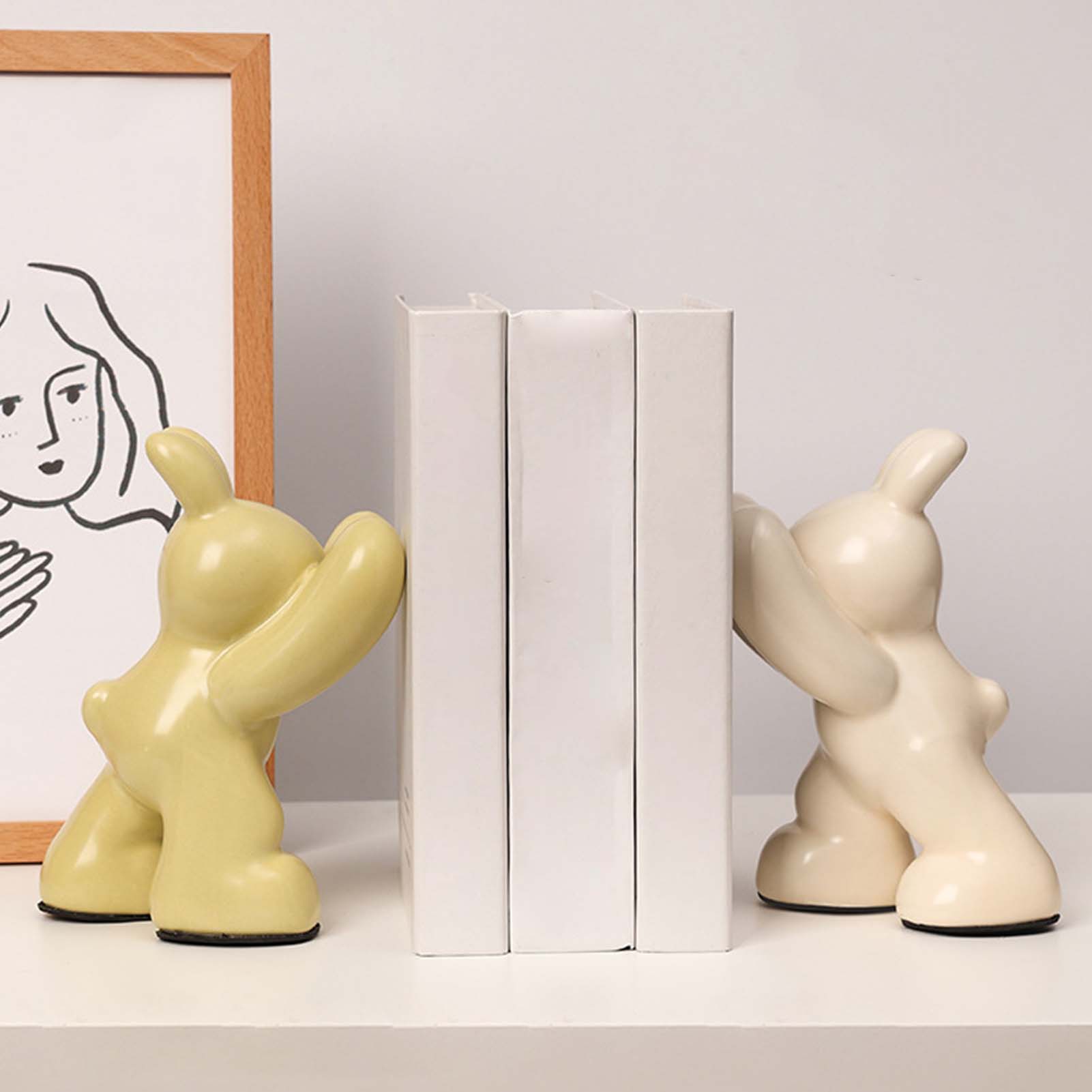 Serre-livres décoratif en céramique, motif lapin — Décoration d'intérieur Serre-livres décoratif en céramique, motif lapin — Décoration d'intérieur