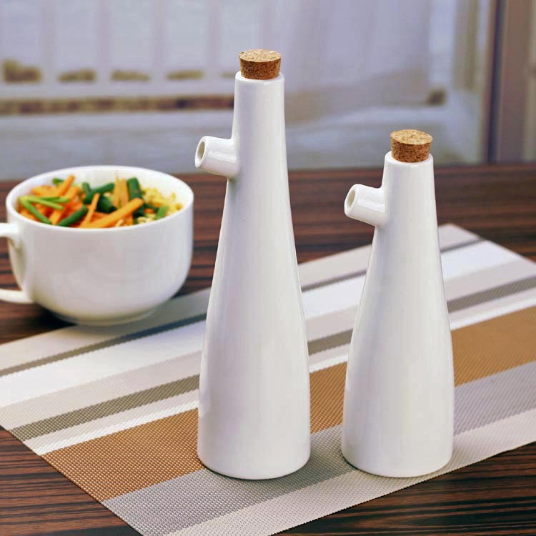 Burette à sauce en céramique