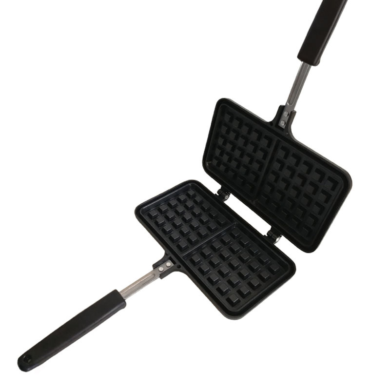 Gaufrier à poser sur le feu, plaques antiadhésives — Pâtisserie Gaufrier à poser sur le feu, plaques antiadhésives — Pâtisserie