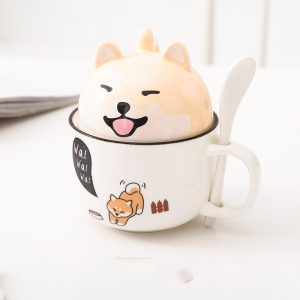 Mug en céramique à couvercle et cuillère, motifs chats et chiens — Art de la table