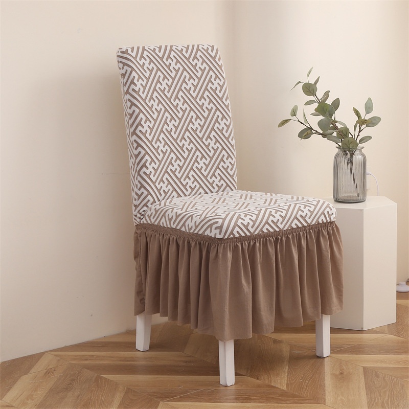 Housse de chaise extensible, tissu élastique — Décoration d'intérieur Housse de chaise extensible, tissu élastique — Décoration d'intérieur
